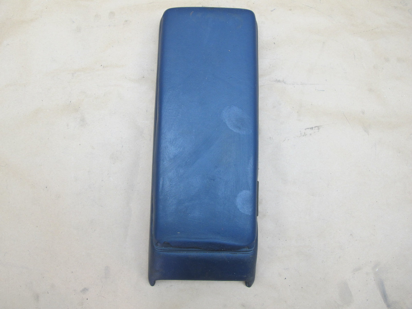 1983-1995 Porsche 928 S Front Center Console Arm Rest Storage Compartment Blue