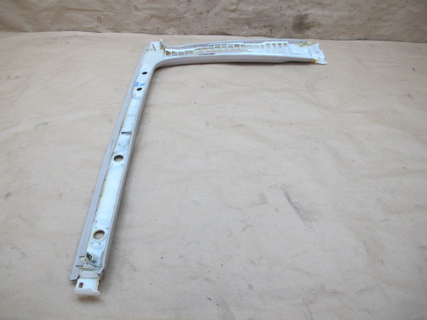 1998-2002 Lexus J100 LX470 Center B Pillar Left Right Upper Trim Cover Panel Set