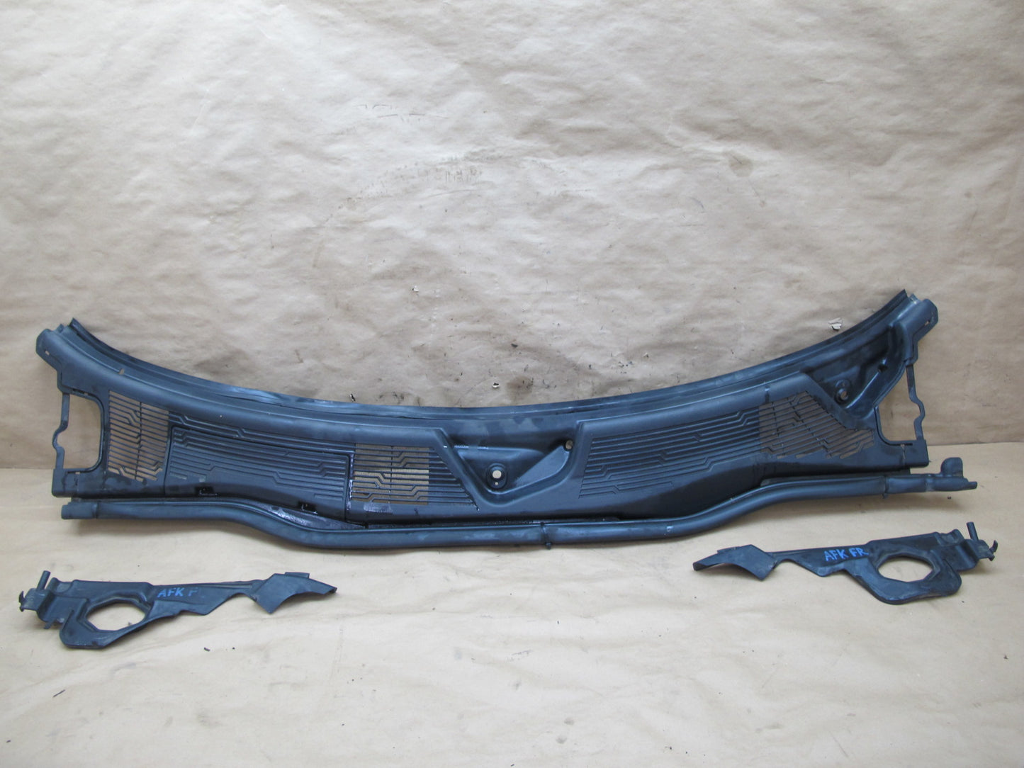 11-12 Fisker Karma Front Windshield Wiper Cowl Air Vent Cover Panel Set OEM