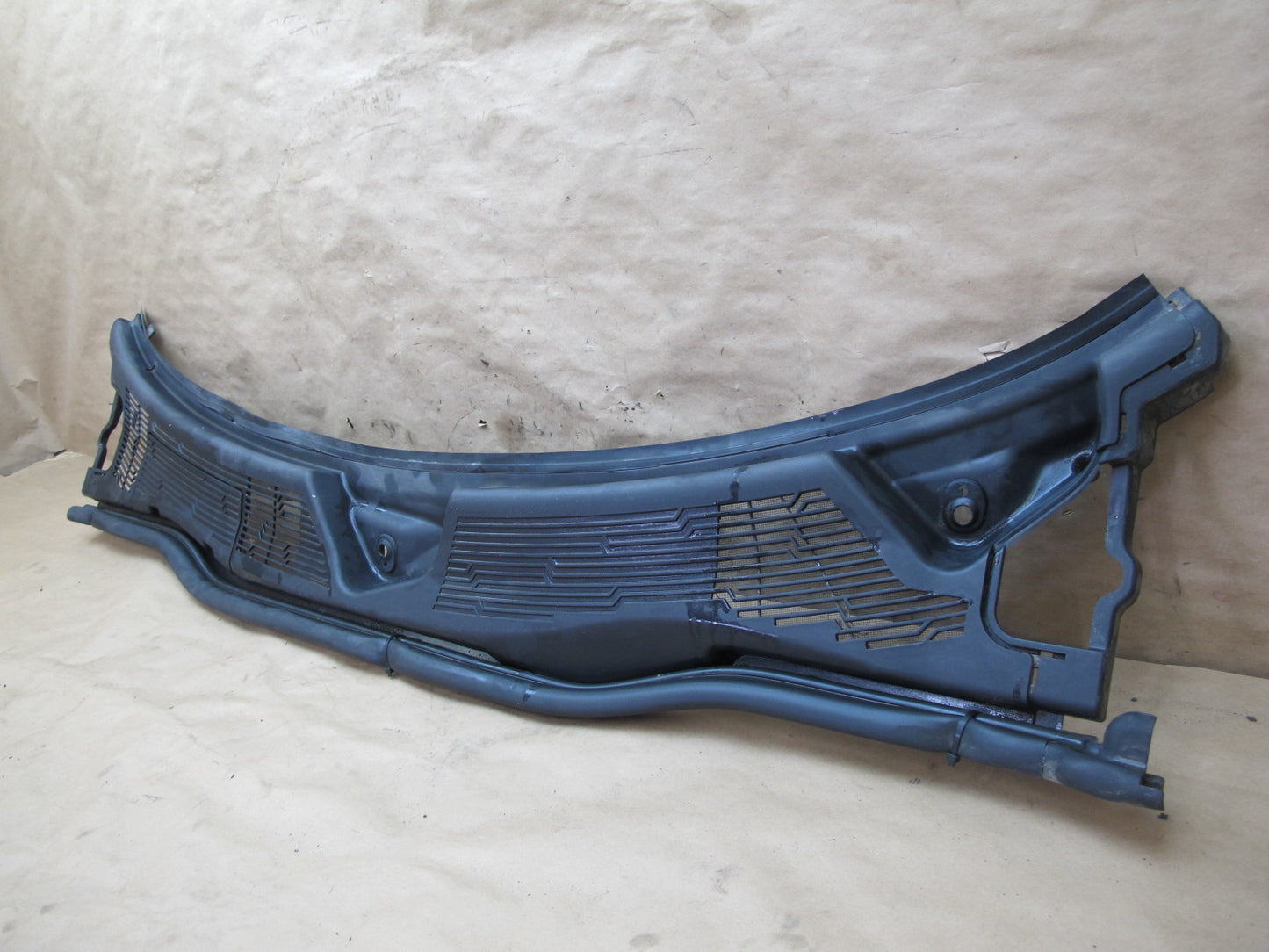 11-12 Fisker Karma Front Windshield Wiper Cowl Air Vent Cover Panel Set OEM