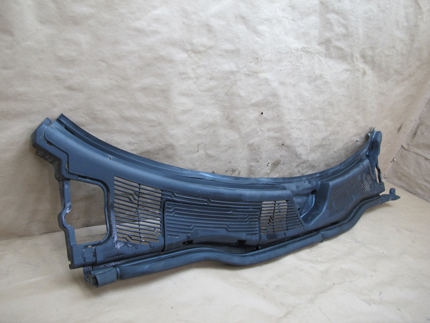 11-12 Fisker Karma Front Windshield Wiper Cowl Air Vent Cover Panel Set OEM