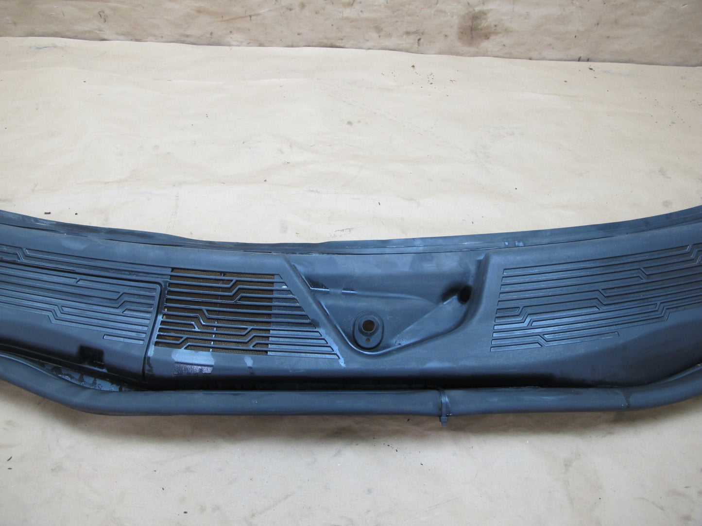 11-12 Fisker Karma Front Windshield Wiper Cowl Air Vent Cover Panel Set OEM