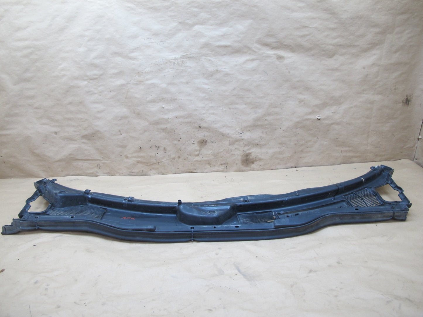 11-12 Fisker Karma Front Windshield Wiper Cowl Air Vent Cover Panel Set OEM