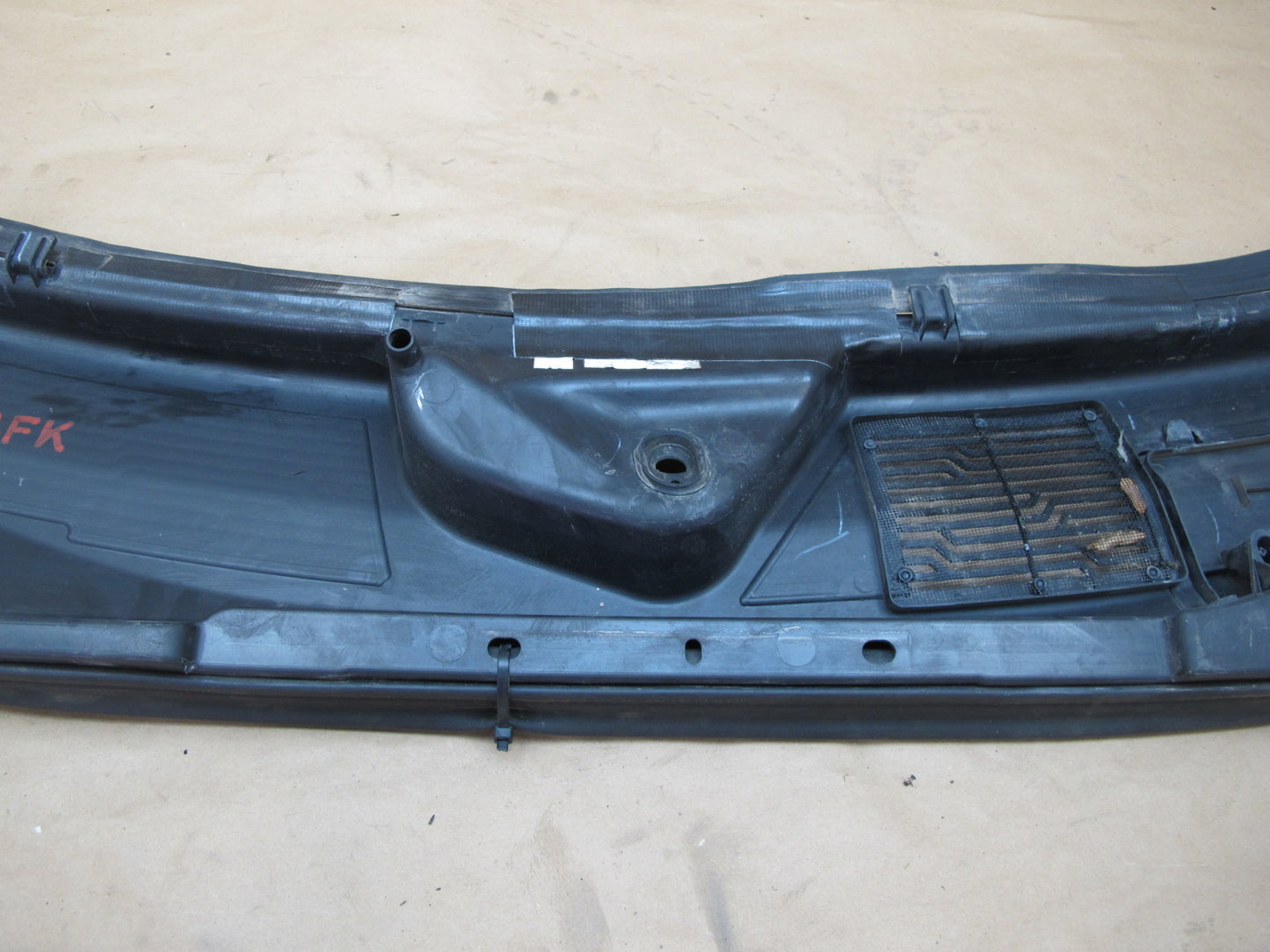 11-12 Fisker Karma Front Windshield Wiper Cowl Air Vent Cover Panel Set OEM