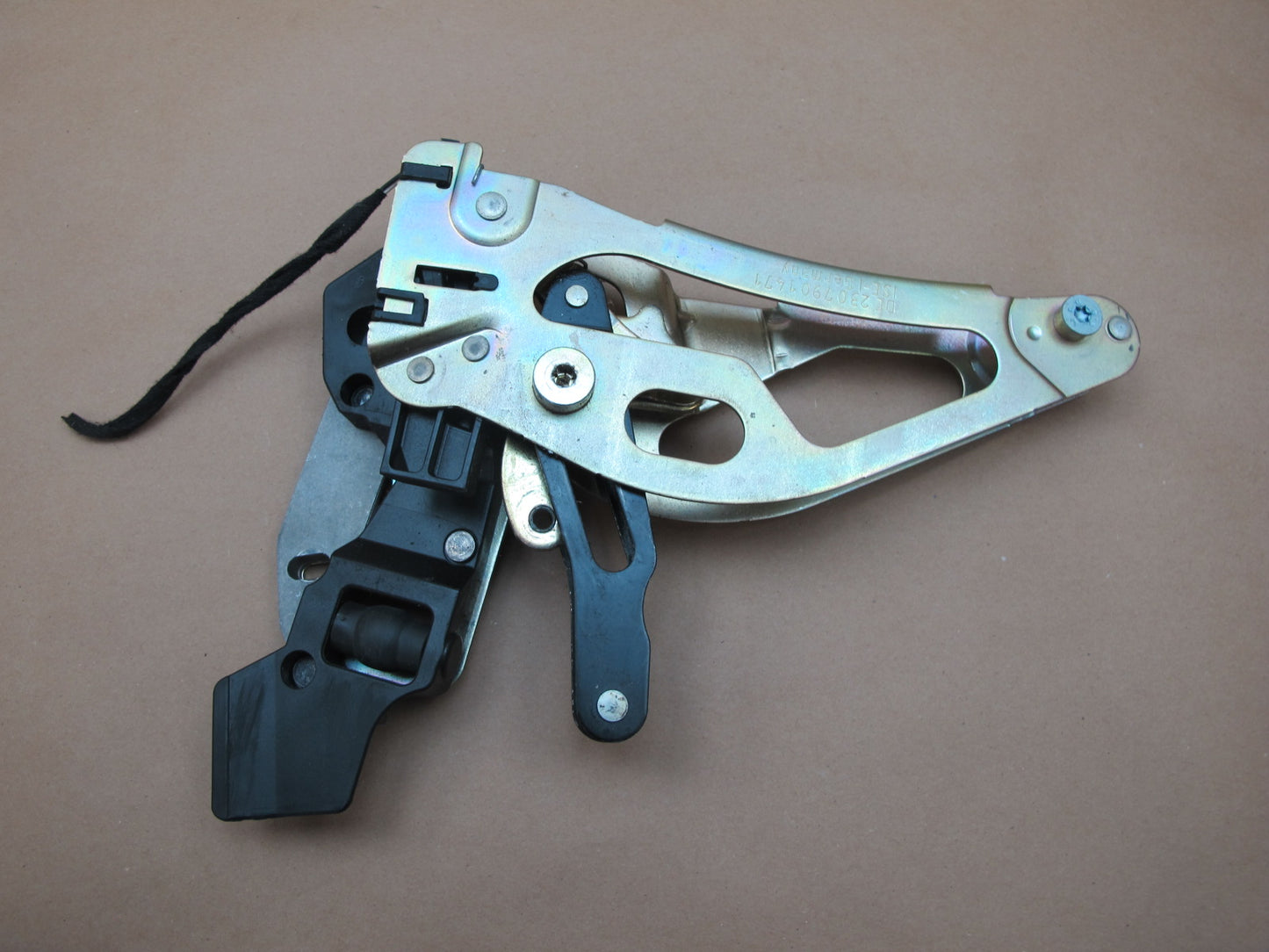 03-12 Mercedes R230 Convertible Rear Left & Right Trunk Hinge OEM