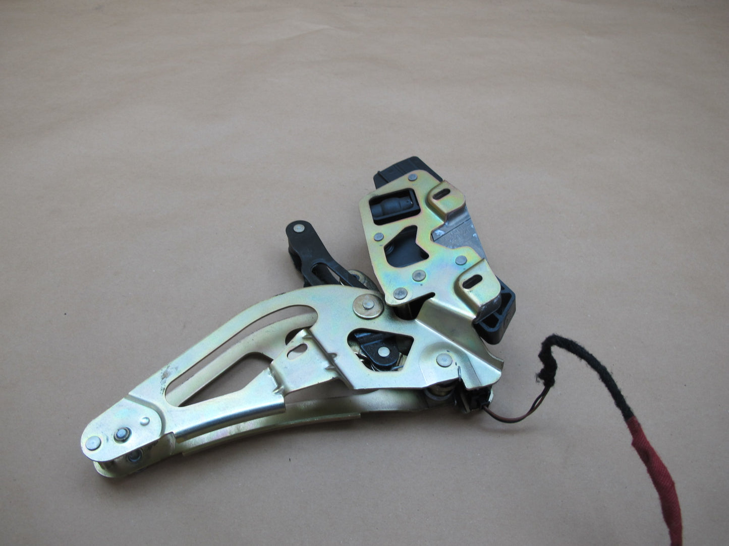 03-12 Mercedes R230 Convertible Rear Left & Right Trunk Hinge OEM