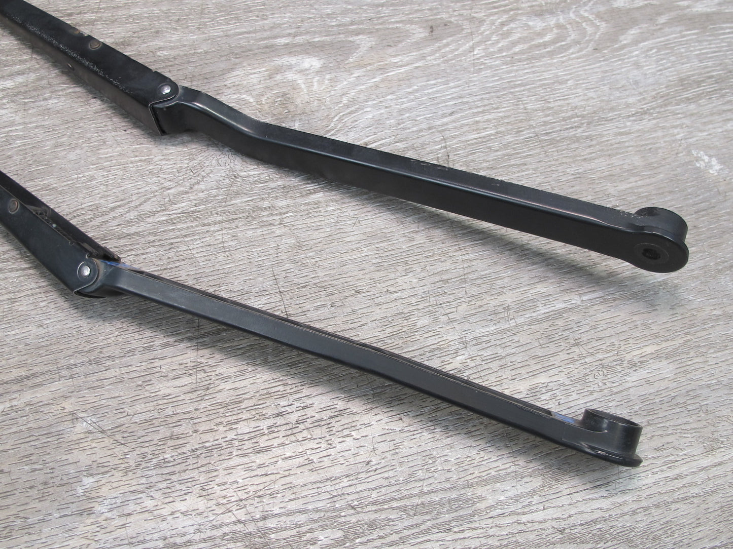 92-00 Lexus SC400 SC300 Set of 2 Front Left & Right Windshield Wiper Arm OEM