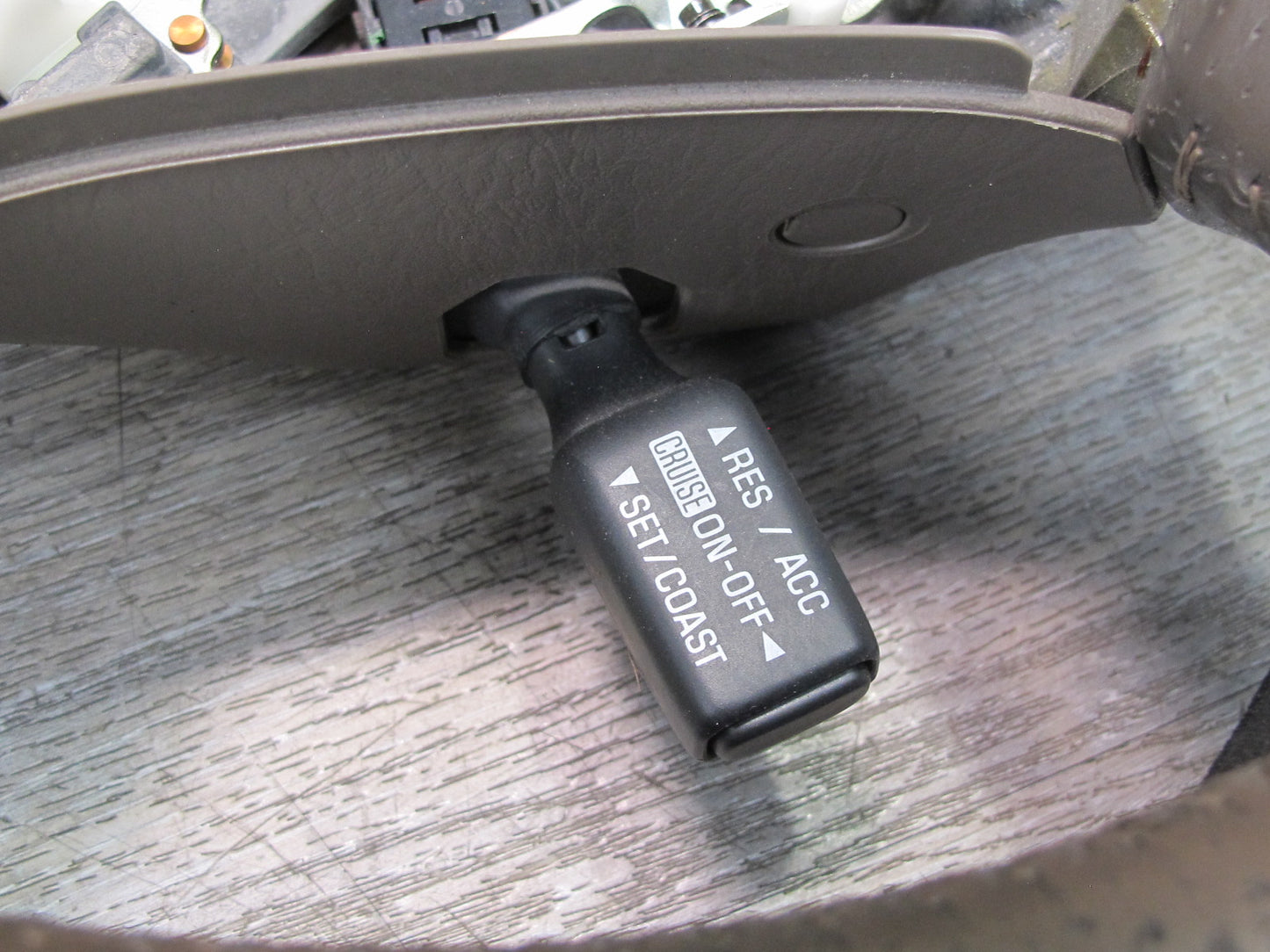 92-00 Lexus JZZ31 SC300 SC400 Leather Steering w Cruise Switch OEM