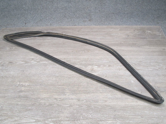 1983-1991 Porsche 928 S Rear Left Side Quarter Glass Weatherstrip Rubber Seal