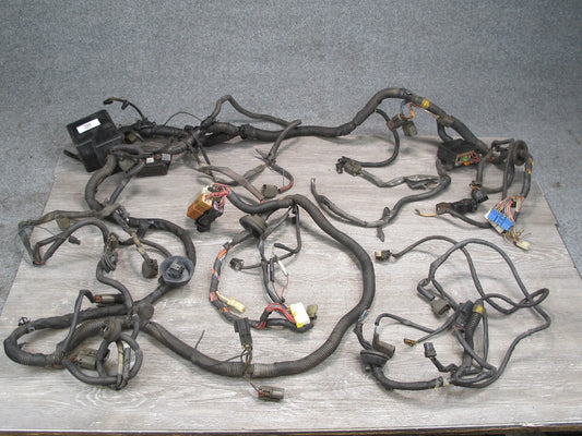 1986 Nissan Z31 300ZX 3.0L VG30E NON Turbo A/T Engine Bay Wiring Harness OEM