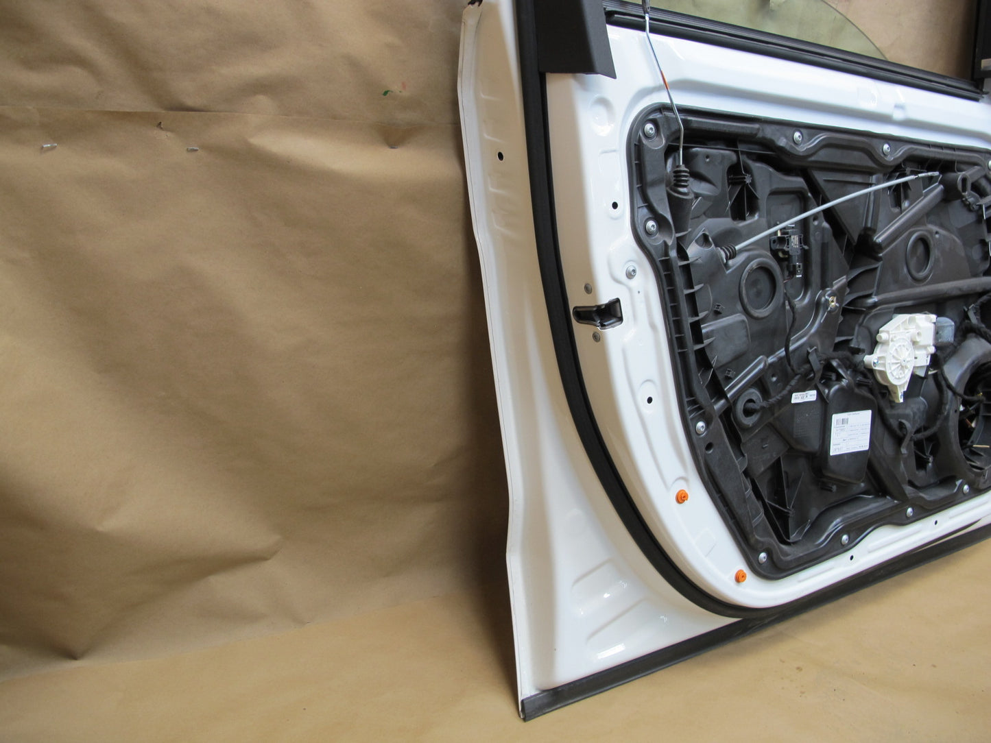 12-18 Mercedes W166 GLE Ml-class Front Left Door Shell Panel Cover Assy OEM