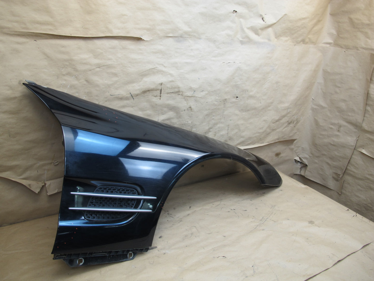 03-08 Mercedes R230 Sl-class Front Right Fender Shell Panel Cover Black OEM