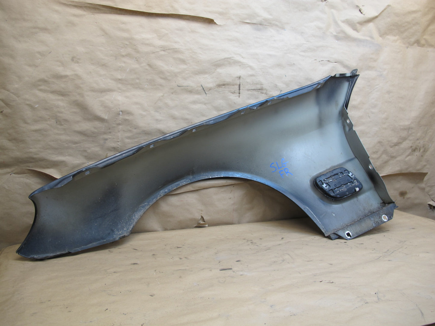 03-08 Mercedes R230 Sl-class Front Right Fender Shell Panel Cover Black OEM