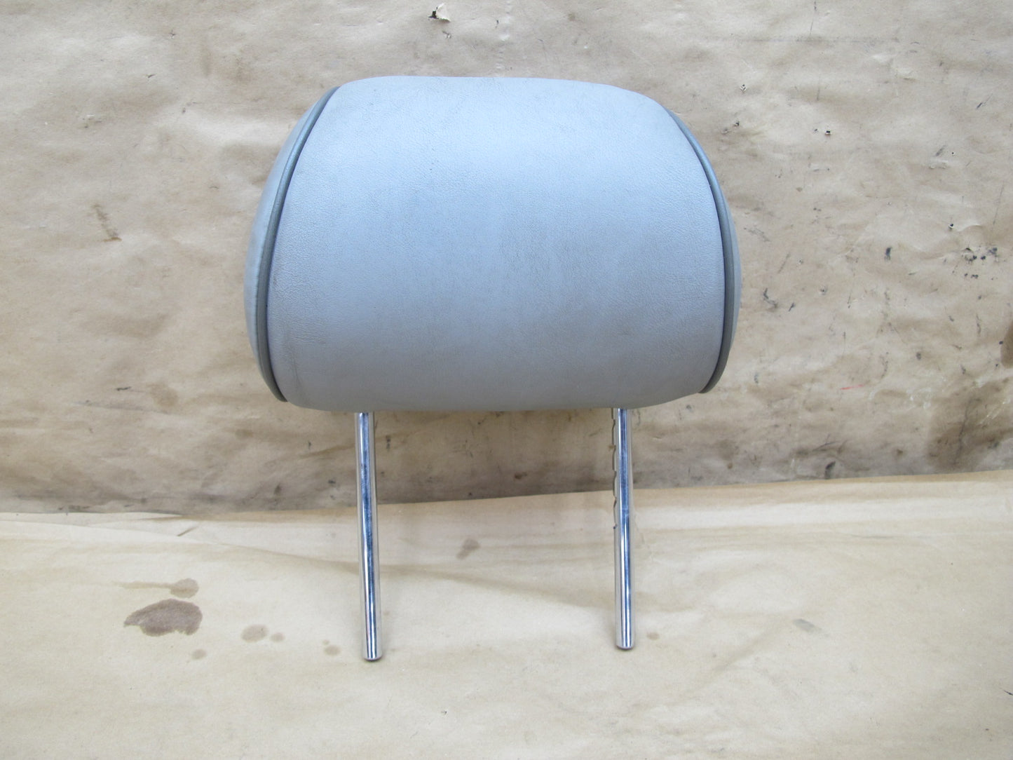 01-05 Lexus JCE10 IS300 Set of 2 Front Left & Right Seat Leather Headrest OEM
