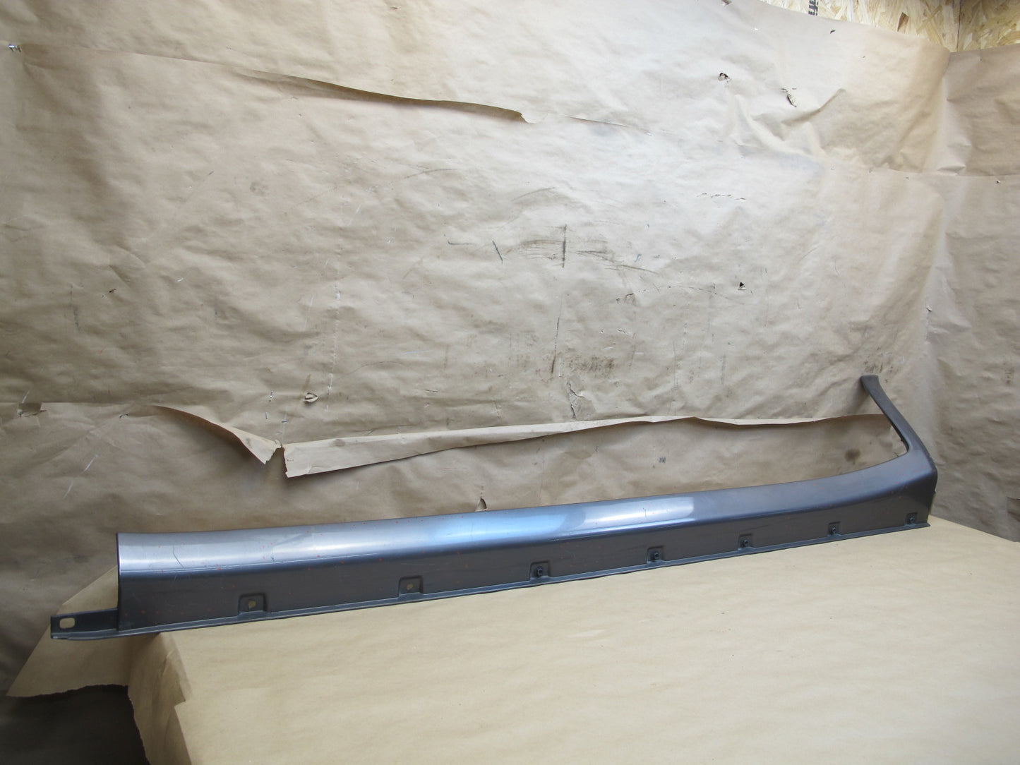 1998-2002 Lexus J100 LX470 Left & Right Rocker Panel Trim Molding Set of 2