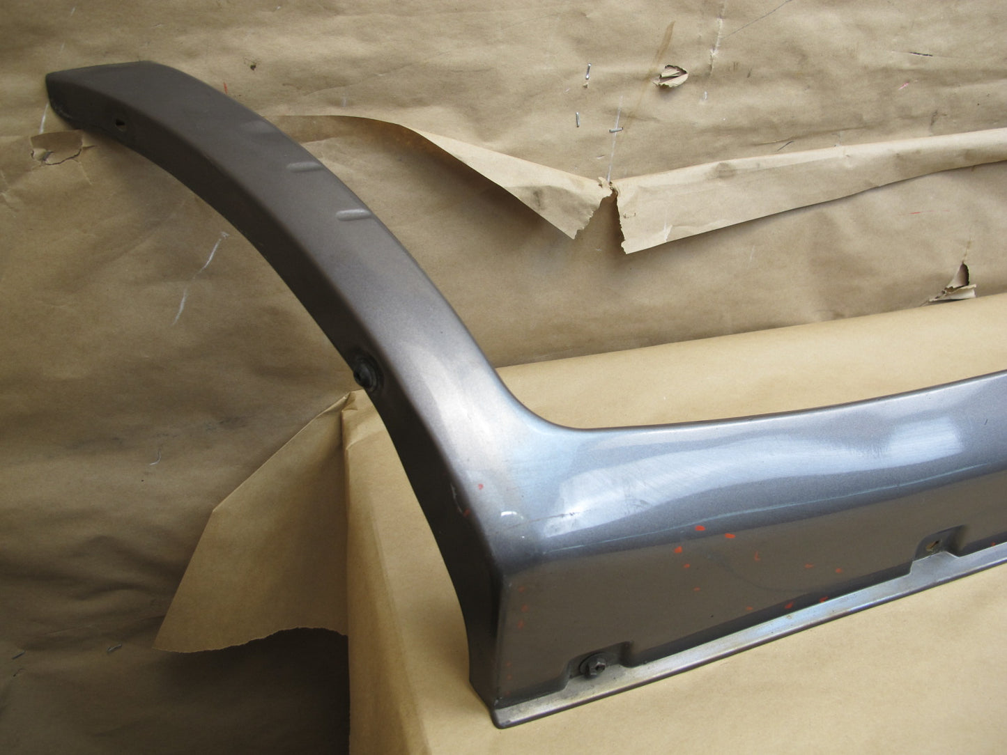 1998-2002 Lexus J100 LX470 Left & Right Rocker Panel Trim Molding Set of 2