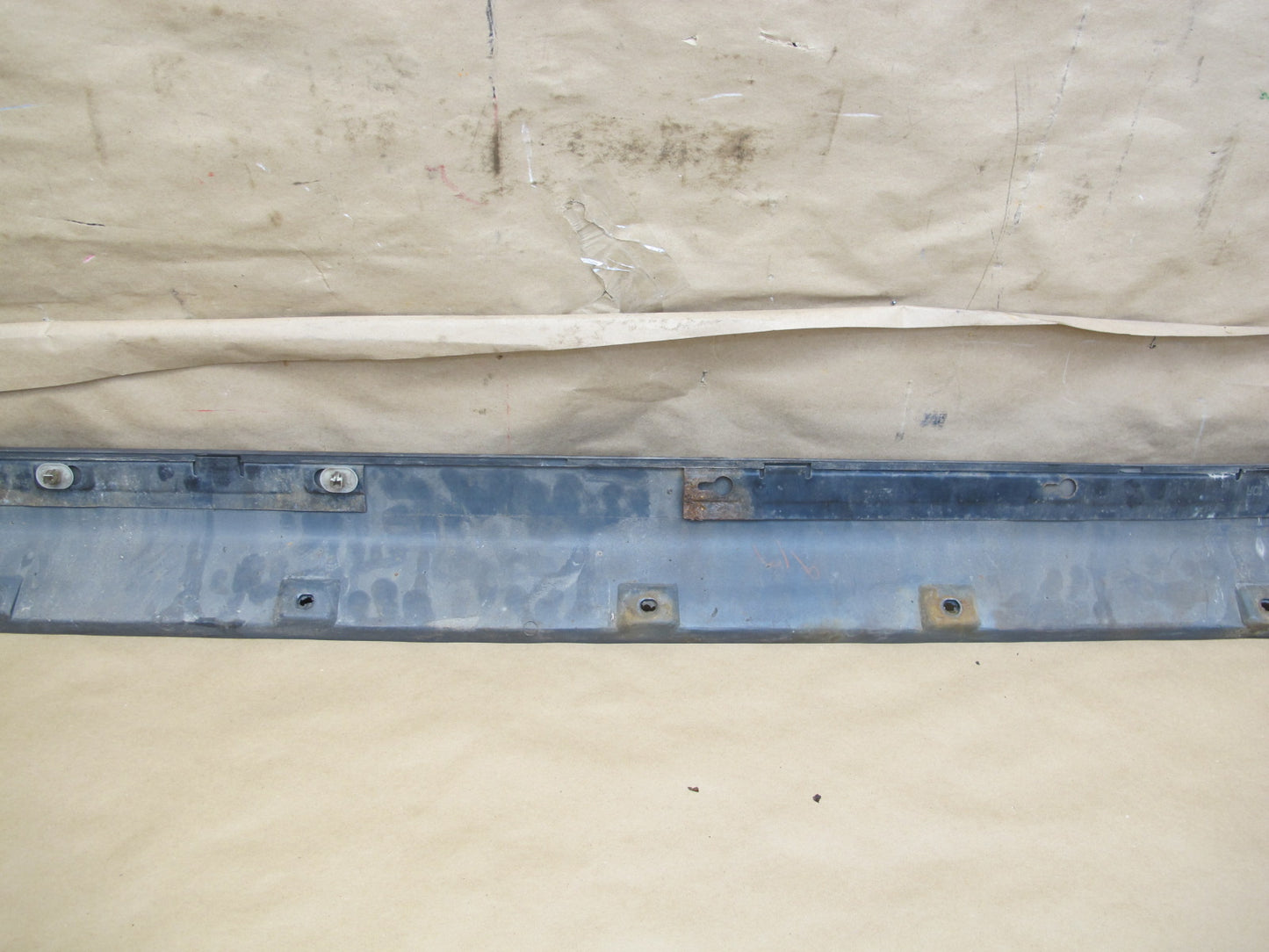 1998-2002 Lexus J100 LX470 Left & Right Rocker Panel Trim Molding Set of 2