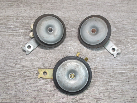 91-99 Dodge Stealth 3000GT High Low Tone Note Pitch Alarm Horn Signal Set OEM