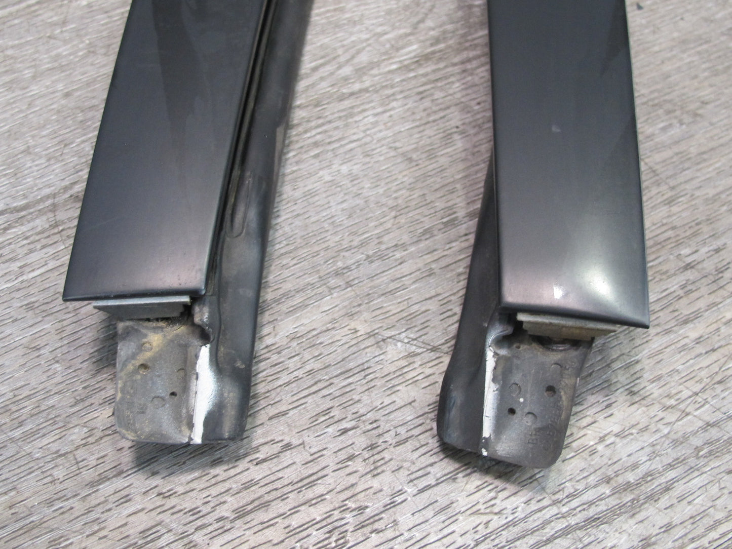 92-96 Toyota Cresta MARK2 JZX90 Door Exterior Pillar Trim Molding Set OEM