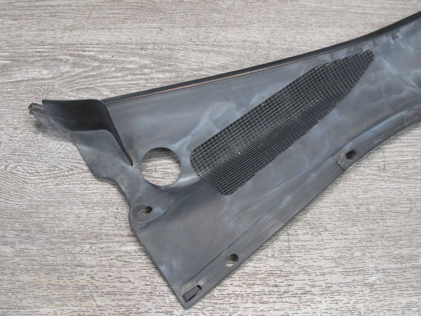 92-96 Toyota Cresta MARK2 JZX90 Set of 2 Windshield Cowl Louver Trim Panel OEM