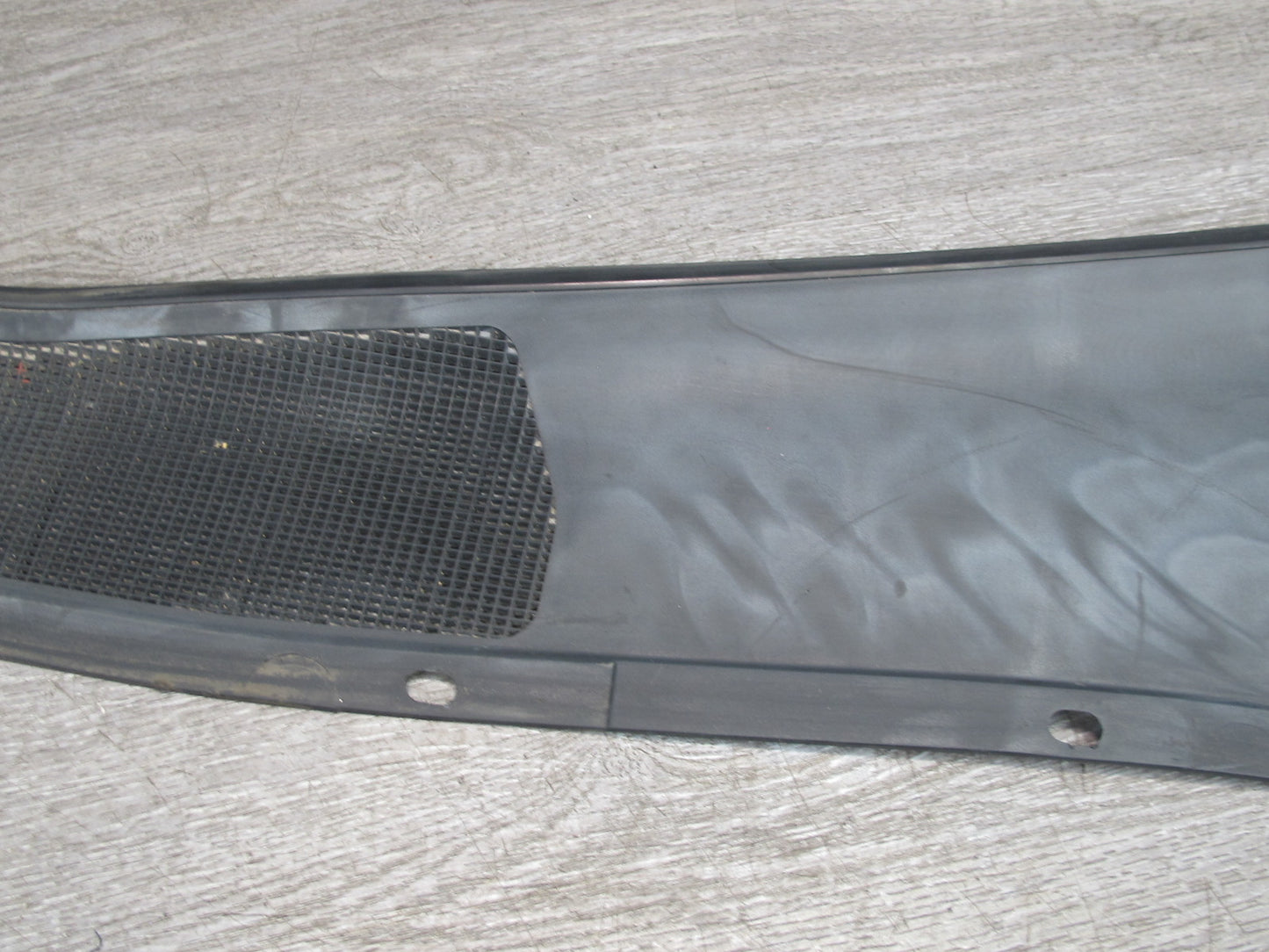 92-96 Toyota Cresta MARK2 JZX90 Set of 2 Windshield Cowl Louver Trim Panel OEM