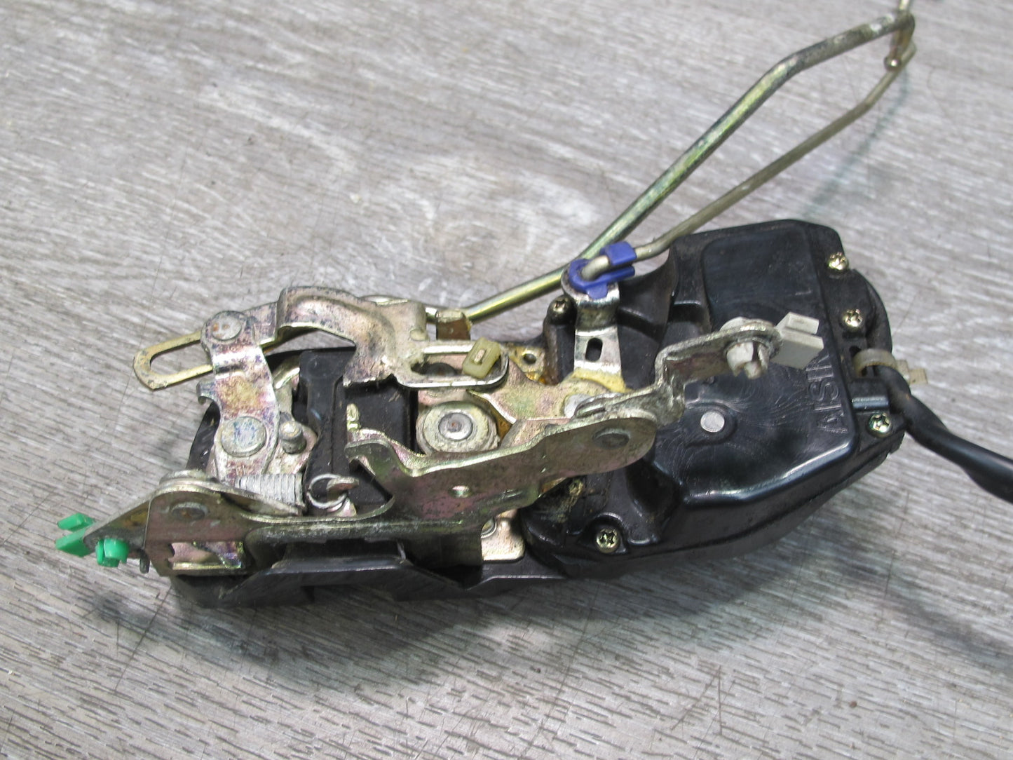 92-96 Toyota Cresta MARK2 JZX90 Front Left Door Lock Latch Actuator OEM