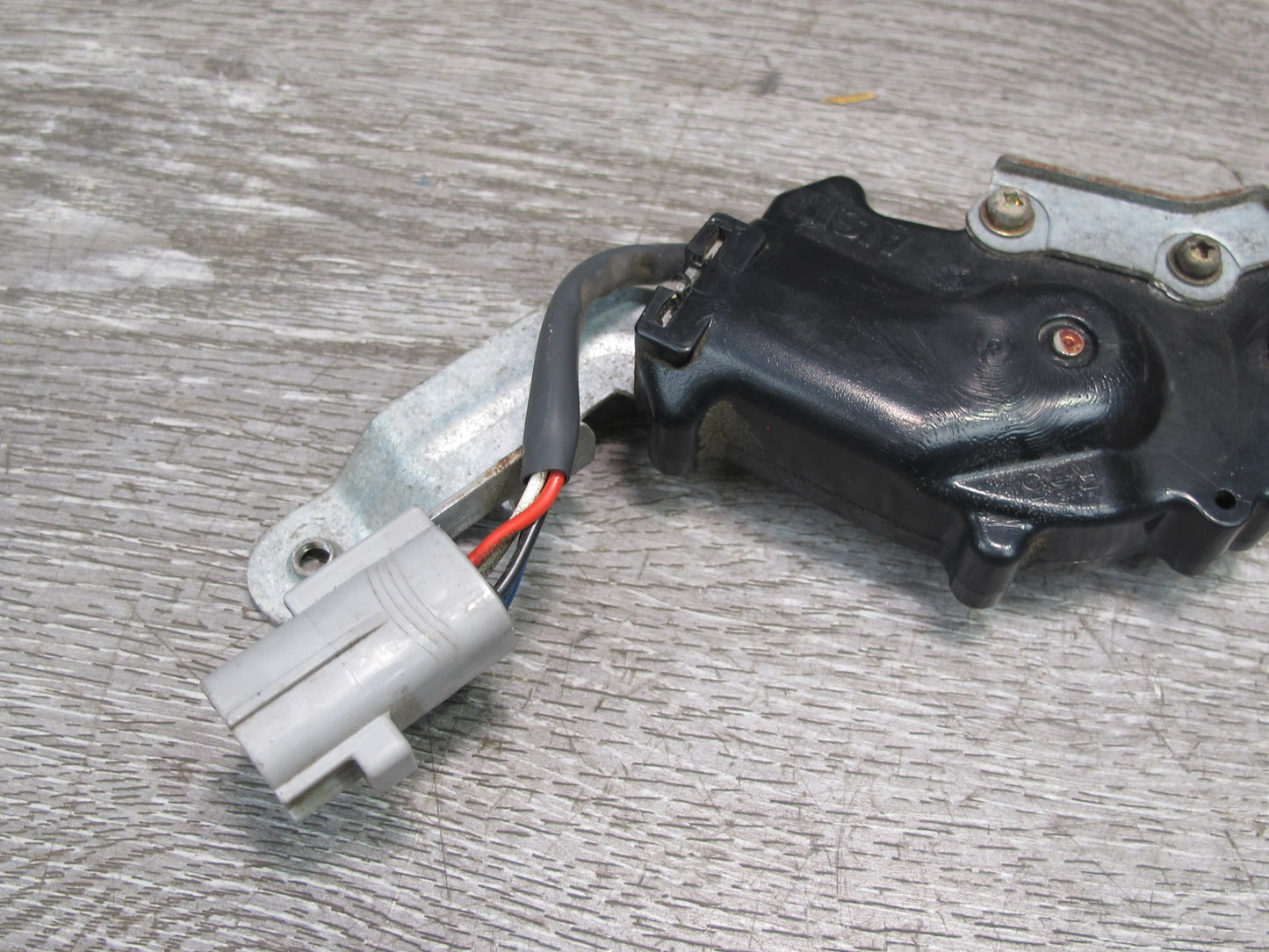 92-96 Toyota Cresta MARK2 JZX90 Rear Right Door Lock Latch Actuator OEM