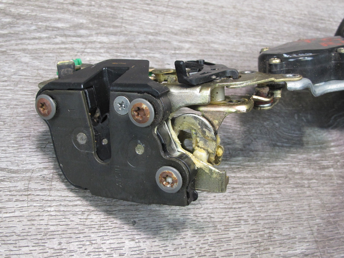 92-96 Toyota Cresta MARK2 JZX90 Rear Left Door Lock Latch Actuator OEM