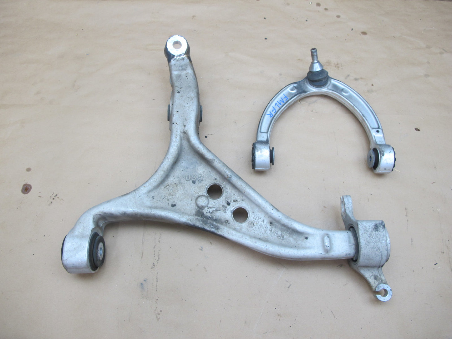 12-18 Mercedes W166 GLE Ml-class Front Right Upper & Lower Control Arm Set OEM