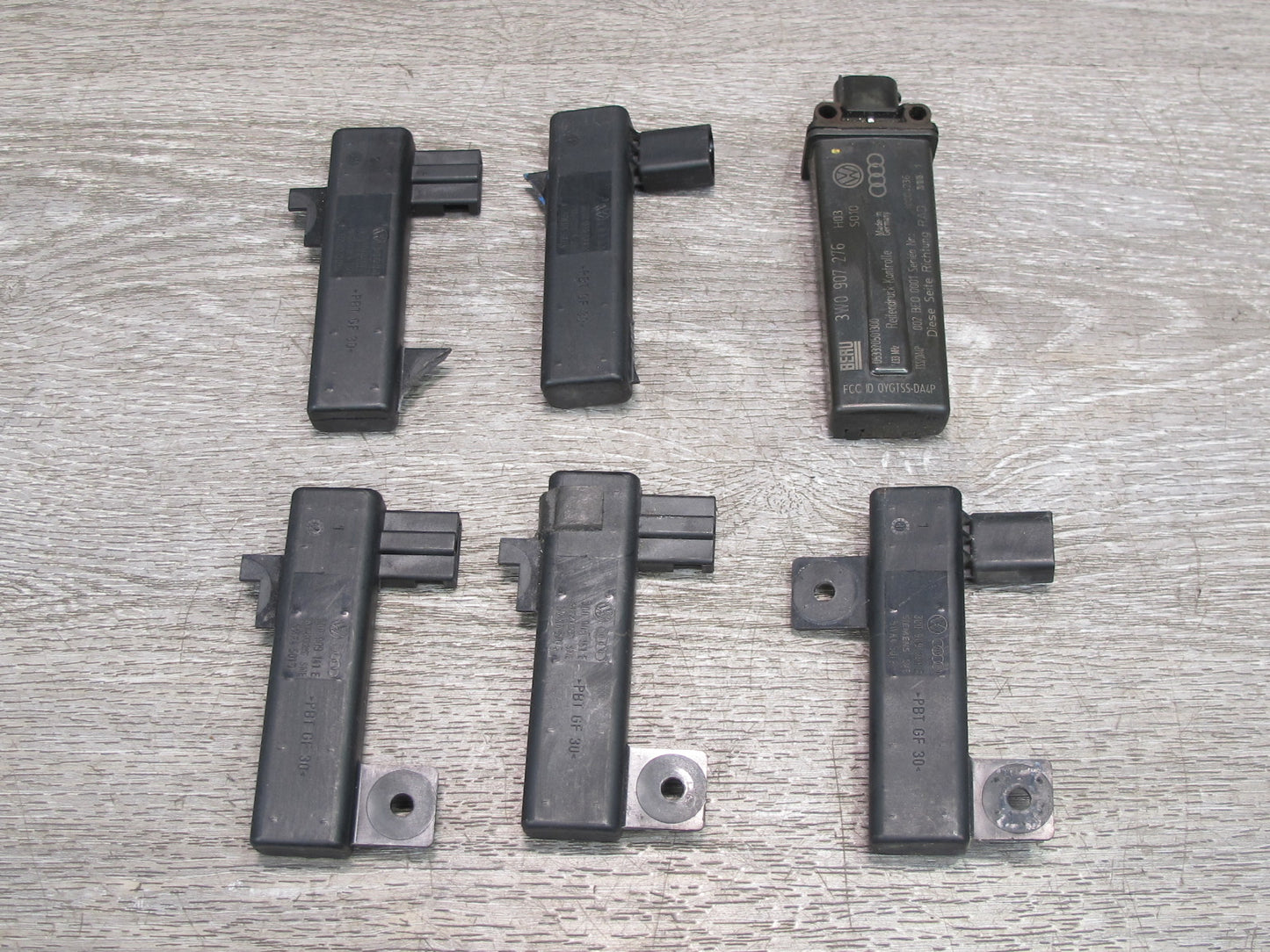 2006-2012 Bentley Flying Spur TPMS Tire Pressure Monitoring Sensor Antenna Set