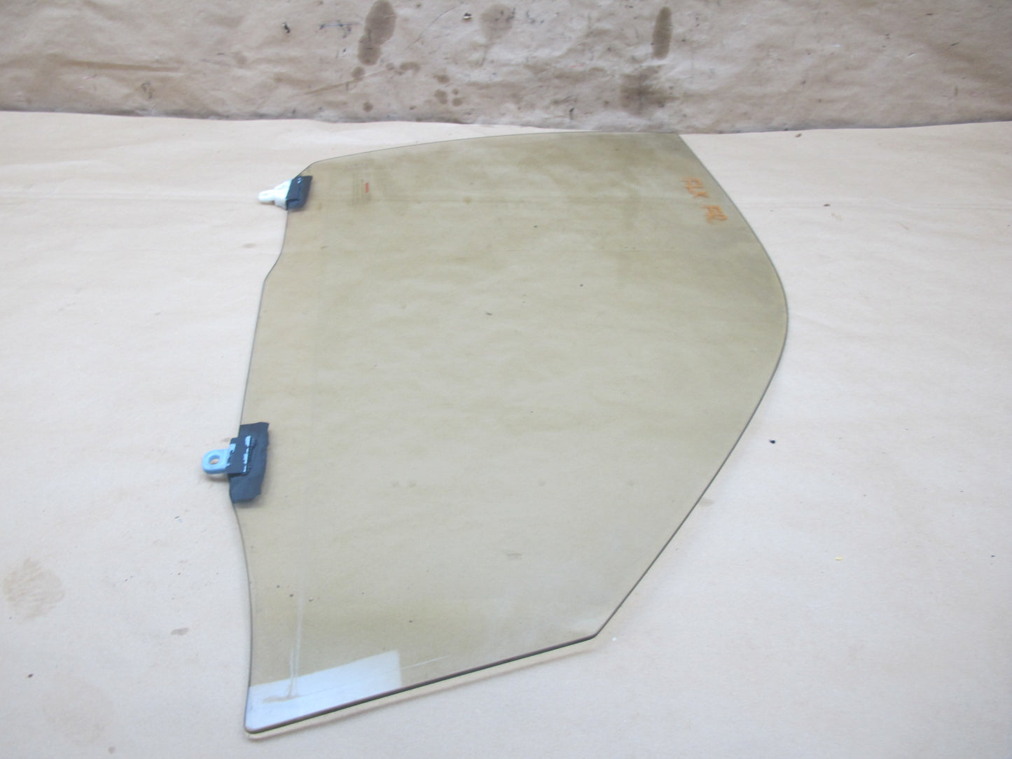 1998-2002 Lexus J100 LX470 Front Right Passenger Side Door Glass Window