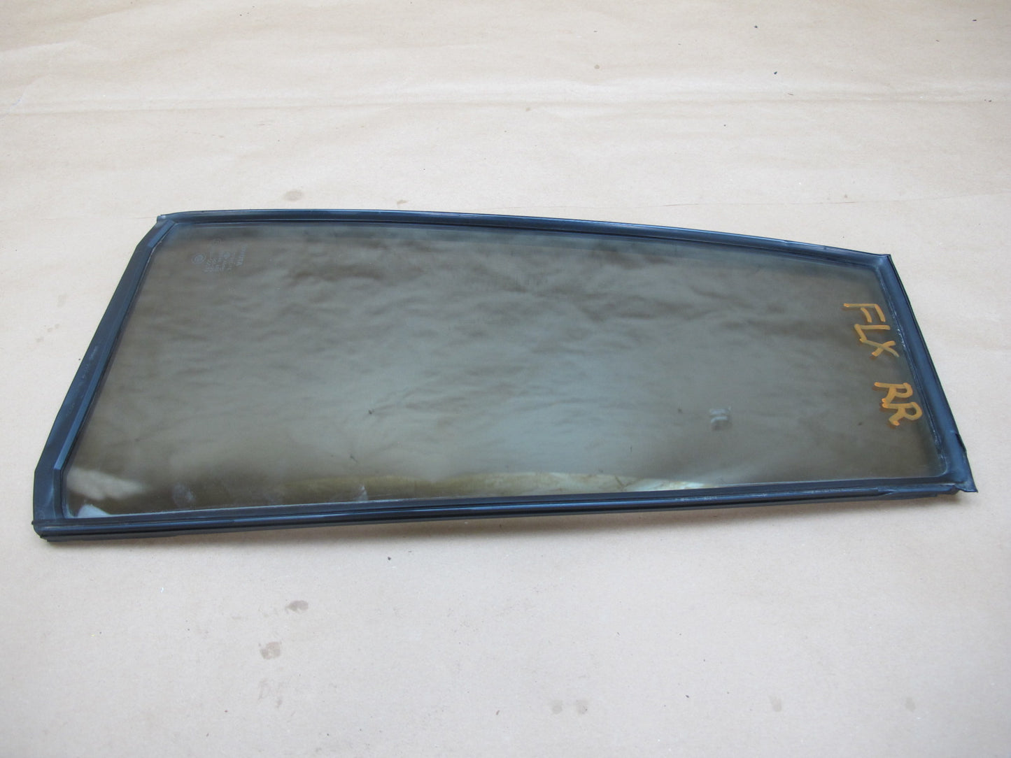 1998-2002 Lexus J100 LX470 Rear Right Side Door Vent Fixed Glass Window