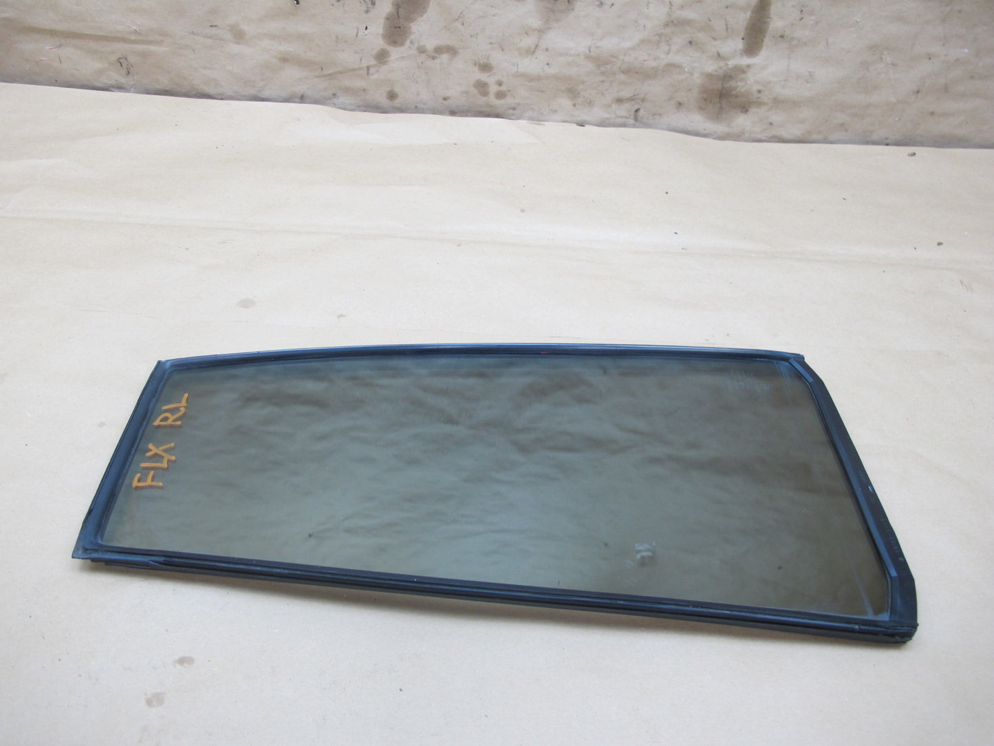 1998-2007 Lexus J100 LX470 Rear Left Side Door Vent Fixed Glass Window