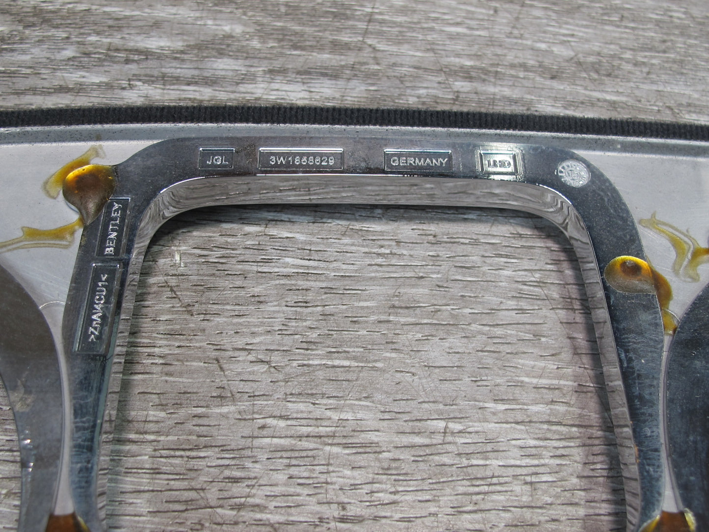 06-12 Bentley Continental Flying Spur Dash Speedometer Trim Bezel Panel