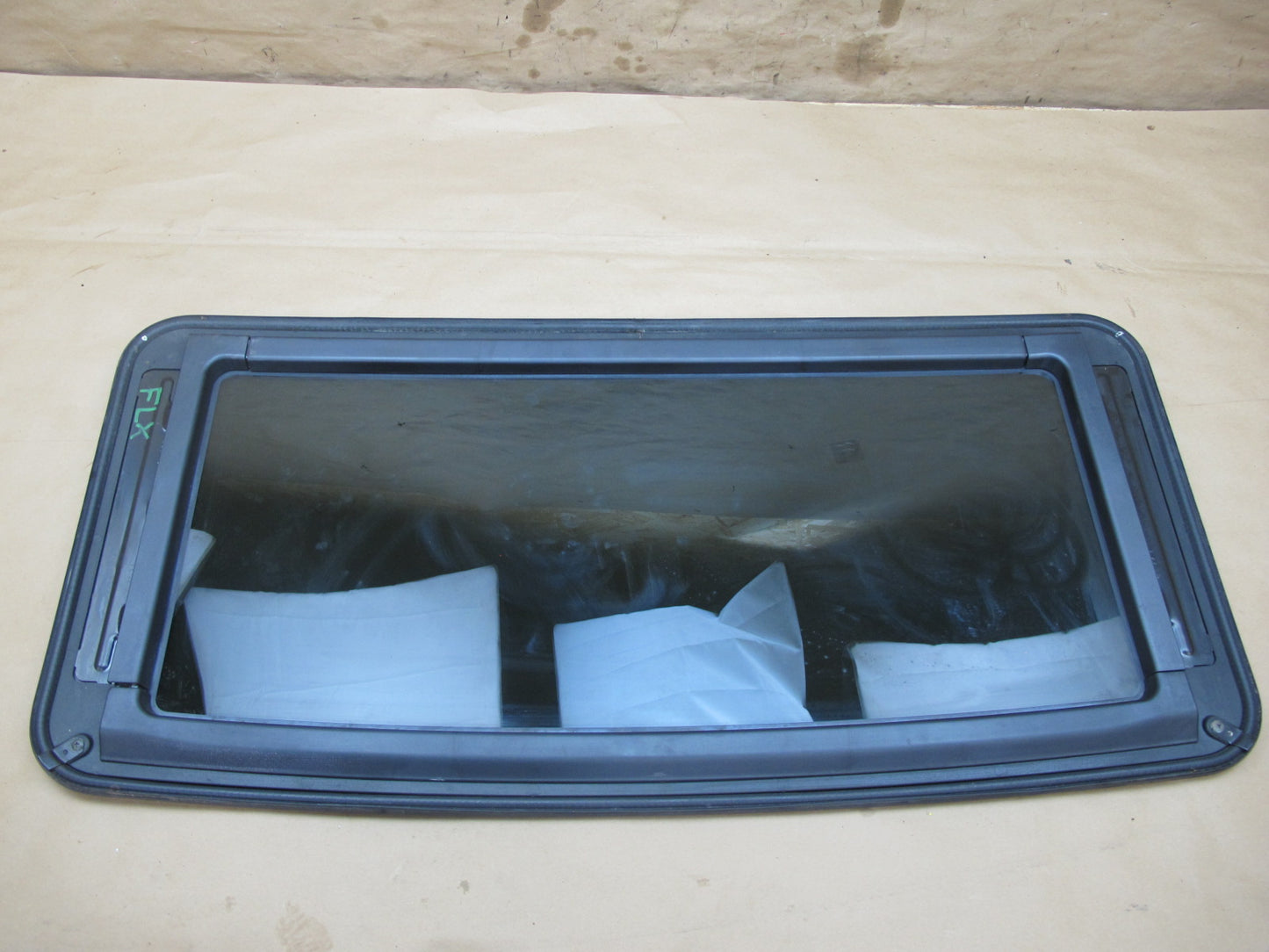 1998-2007 Lexus J100 LX470 Front Upper Sunroof Moon Roof Glass Window