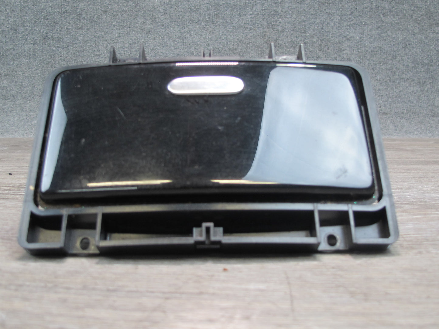 03-10 Bentley Continental GTC GT Flying Spur Front Ash Tray 3W8863075A