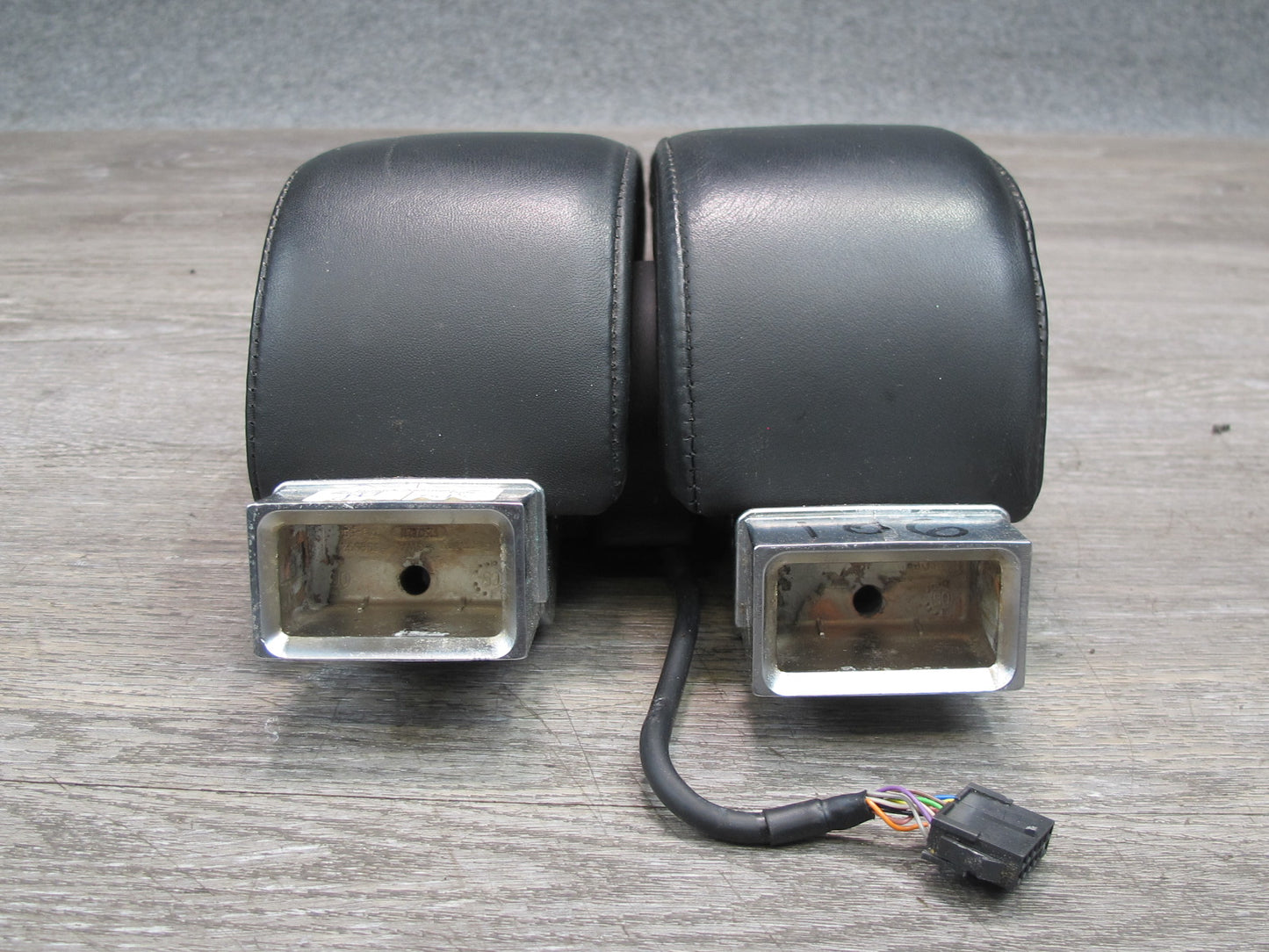 06-12 Bentley Continental Flying Spur Center Console Leather Armrest Set of 2