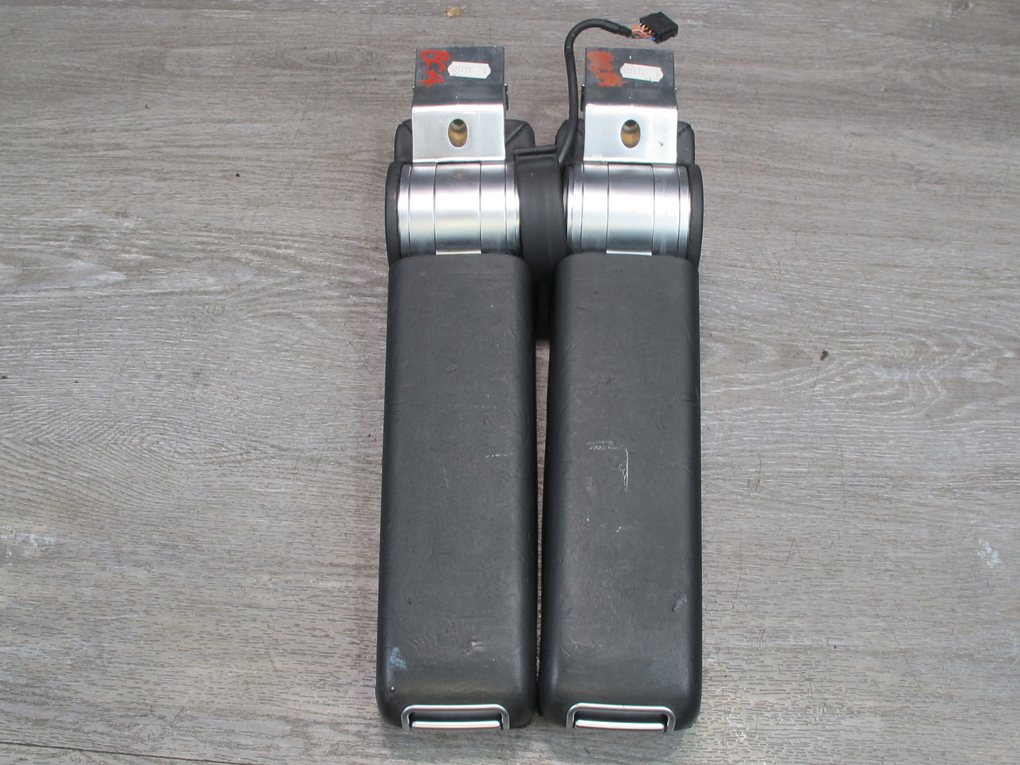 06-12 Bentley Continental Flying Spur Center Console Leather Armrest Set of 2