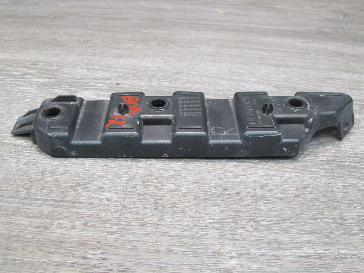 06-12 Bentley Continental Flying Spur Front Bumper Retainer Retaining Strip