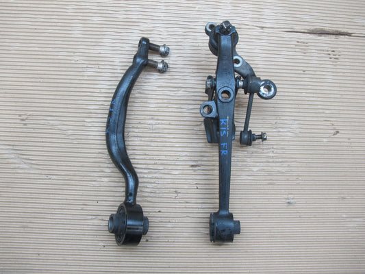 01-05 Lexus JCE10L IS300 Set of 2 Front Right Suspension Lower Control Arm OEM