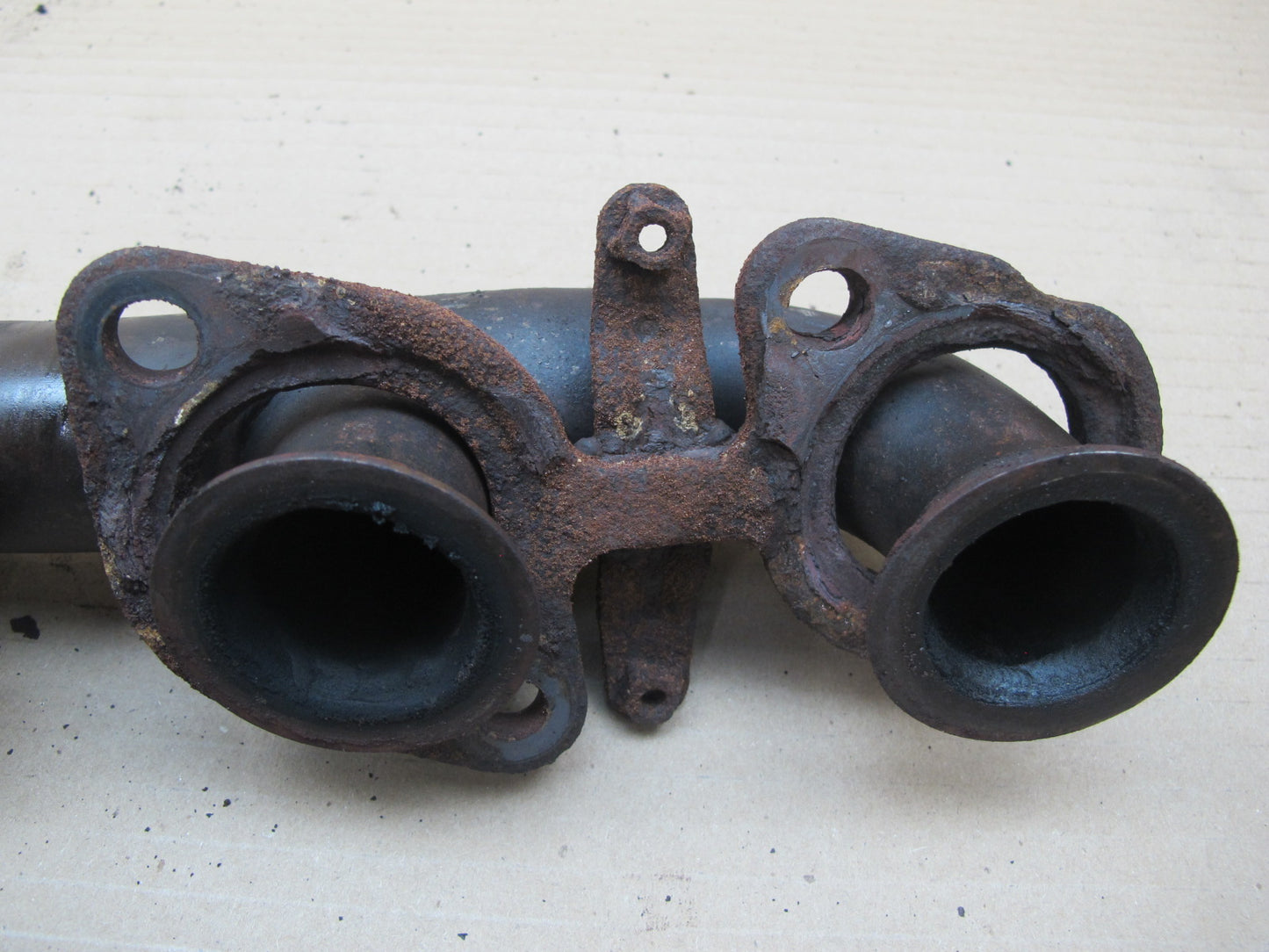1998-2005 Lexus J100 LX470 4.7L V8 Exhaust Manifold Right & Left Side Set