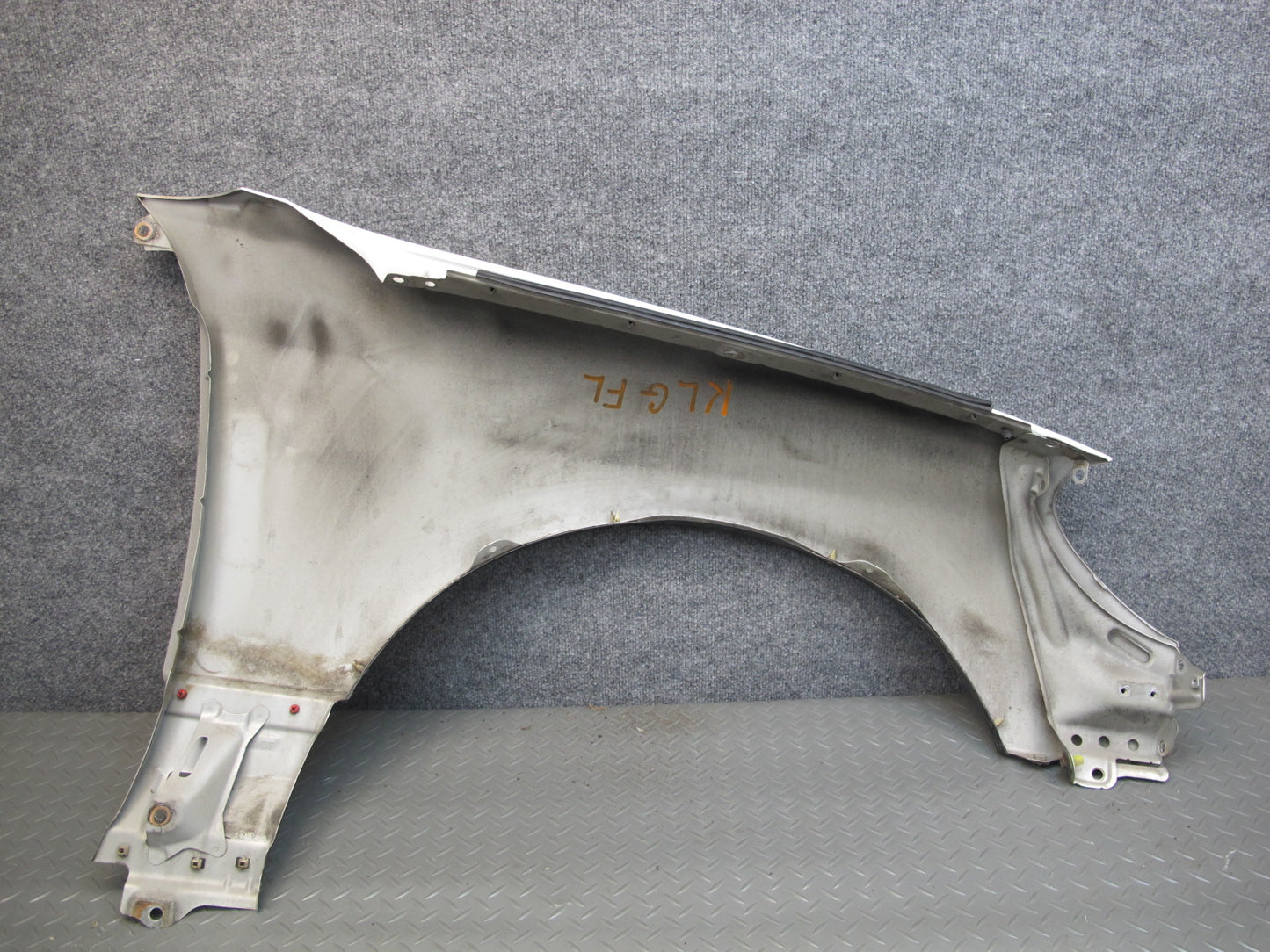 98-05 Lexus JZS160L GS400 GS430 GS300 Front Left Fender Shell Cover Panel OEM