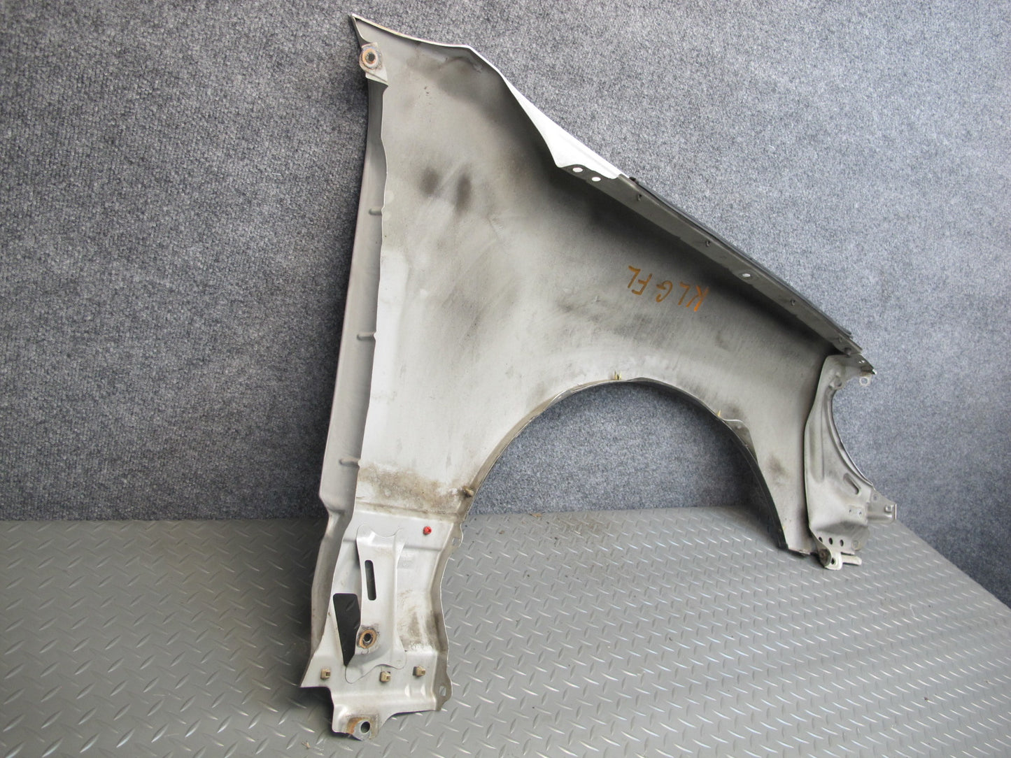98-05 Lexus JZS160L GS400 GS430 GS300 Front Left Fender Shell Cover Panel OEM