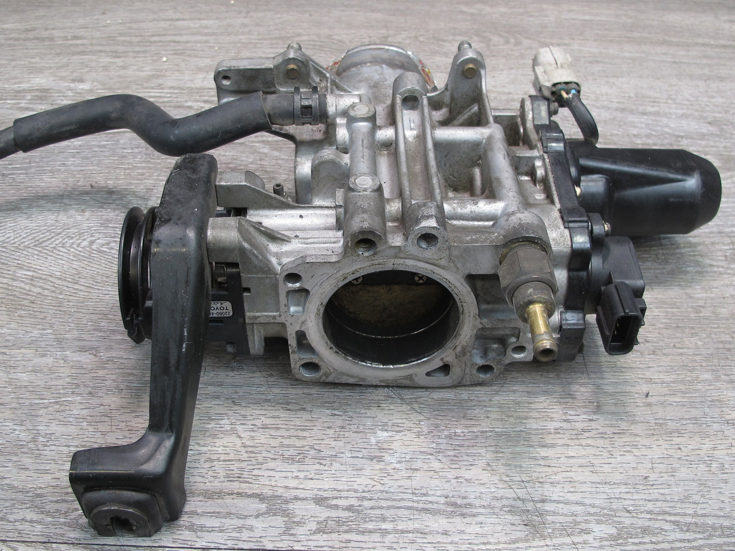 98-00 Lexus SC300 GS300 3.0L 2JZGE Engine Throttle Body Assembly Etsc-i OEM