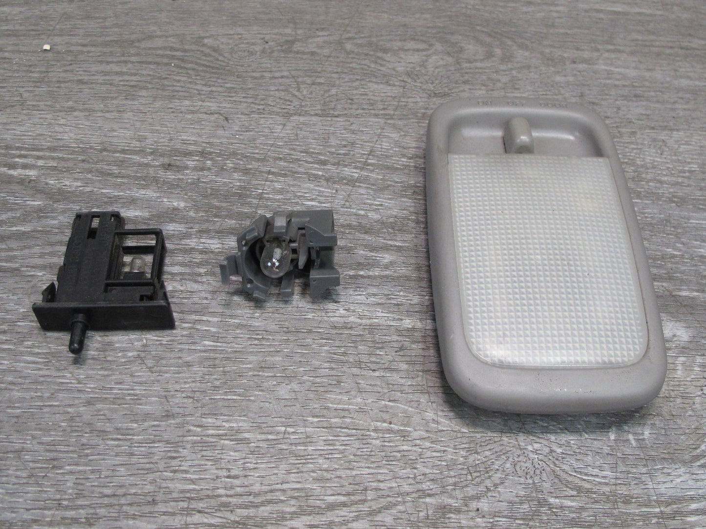 01-05 Lexus JCE10 IS300 Set of 3 Rear Overhead Dome Trunk Light Switch Set OEM