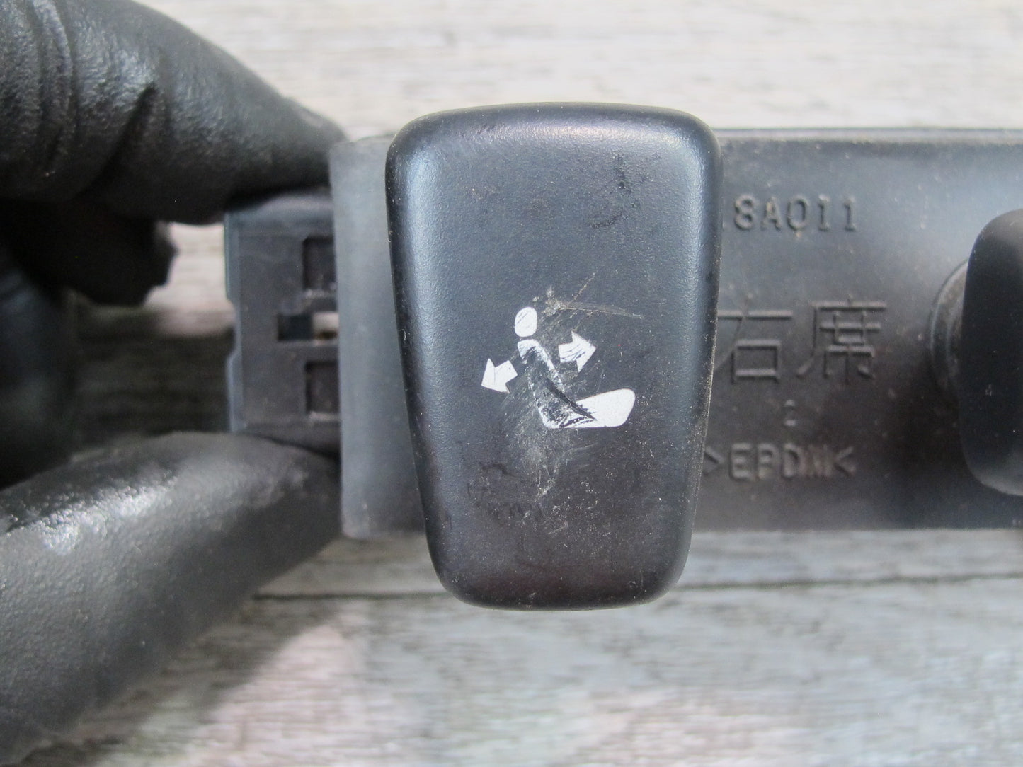 01-05 Lexus JCE10L IS300 Front Right Seat Adjustment Motor Switch Set OEM