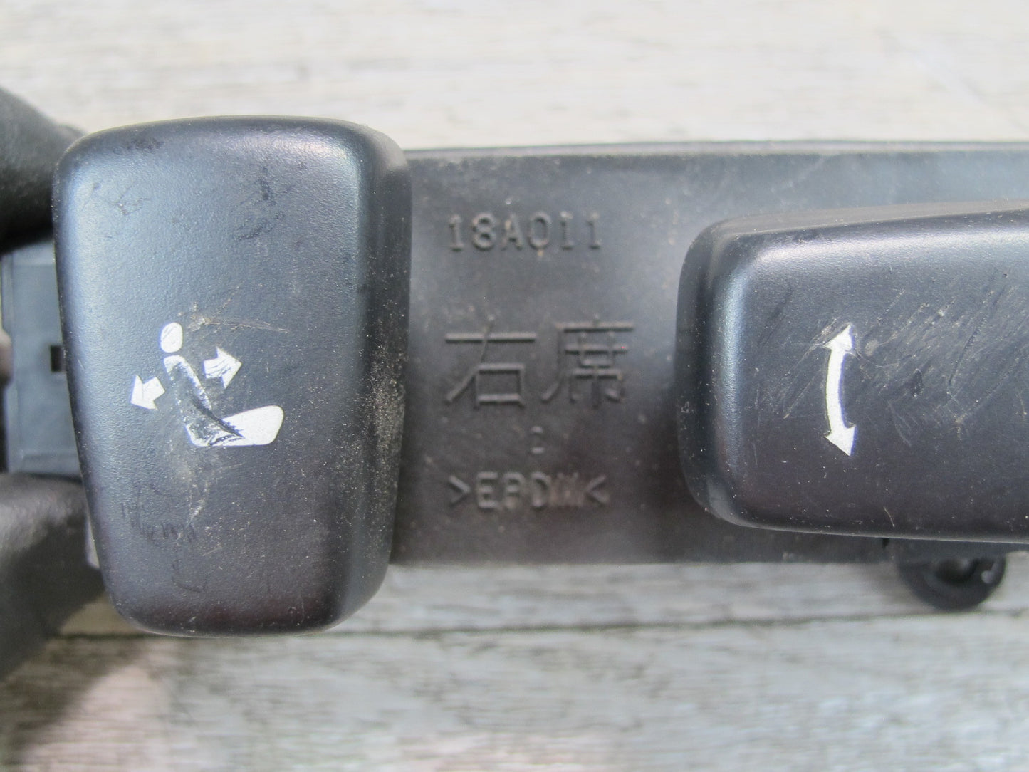 01-05 Lexus JCE10L IS300 Front Right Seat Adjustment Motor Switch Set OEM