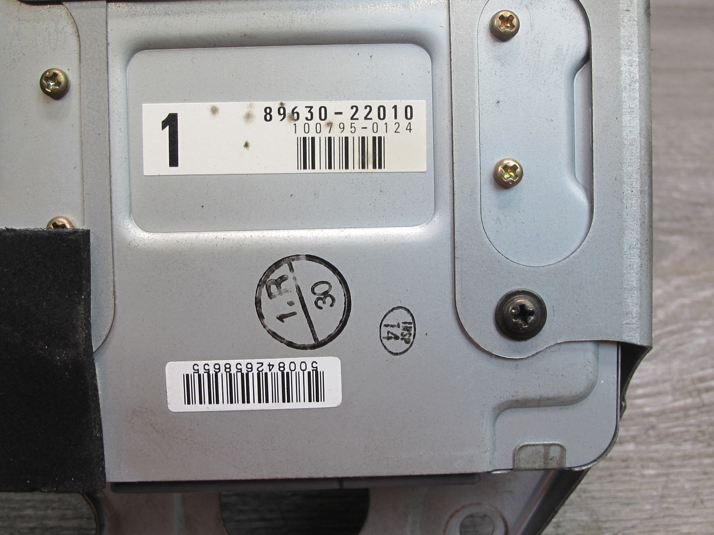 92-96 Toyota Cresta MARK2 JZX90 TRC Traction Control Module 89631-22050 OEM