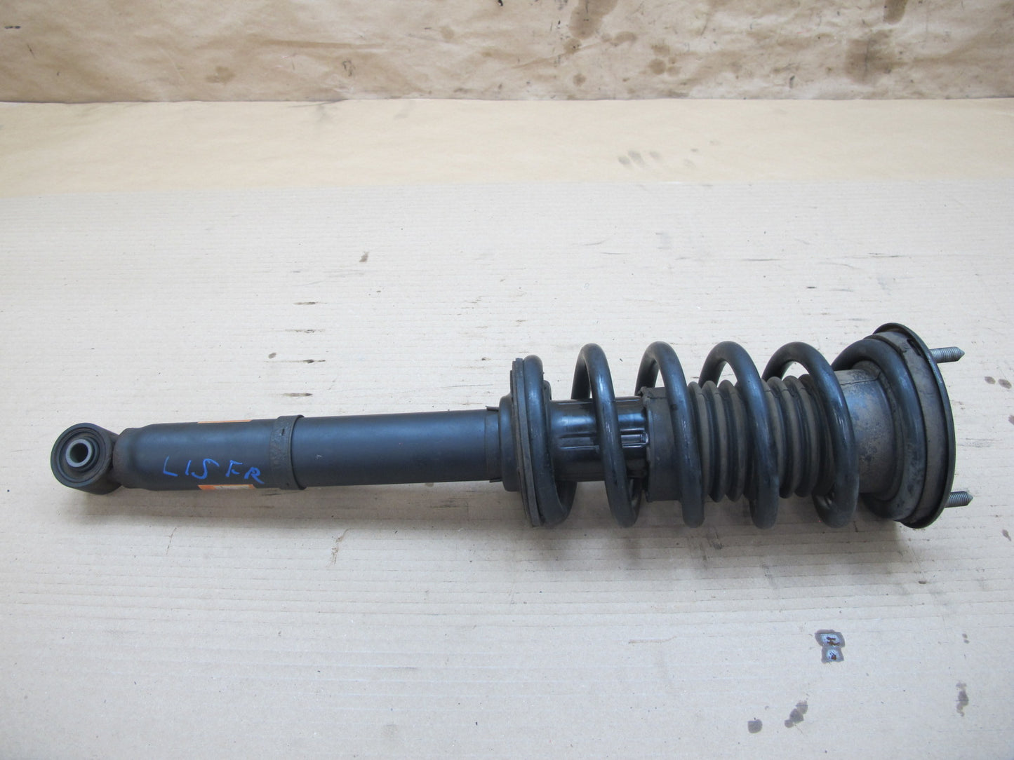 10-15 Lexus IS350 IS250 Convertible Front Left Right Side Shock Strut Set OEM