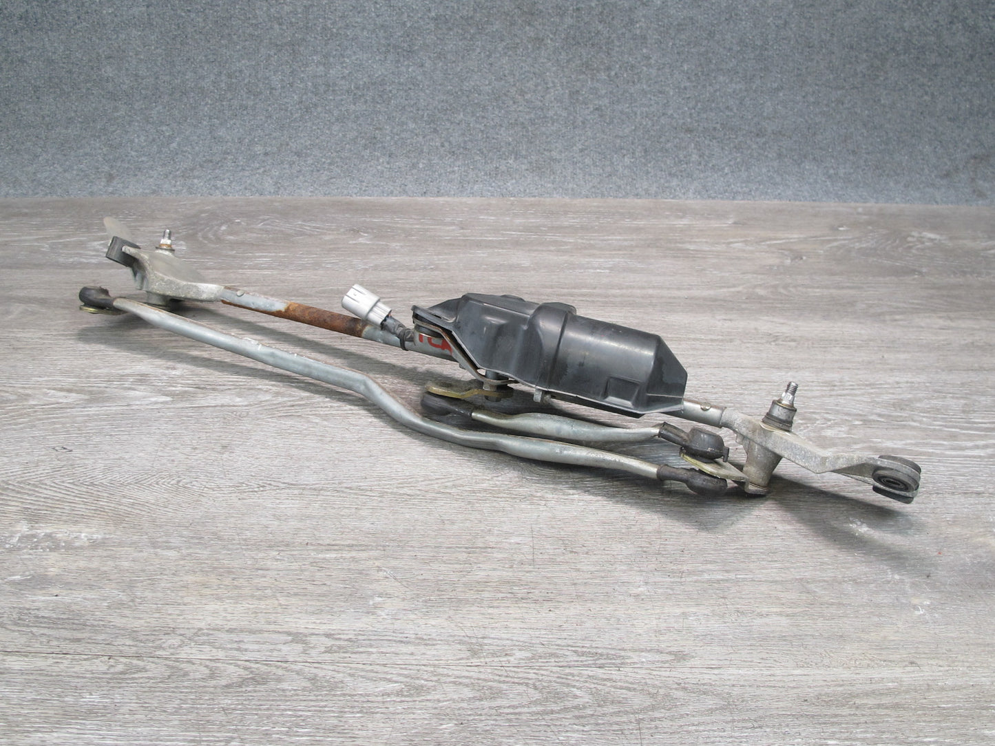 92-96 Toyota Cresta MARK2 JZX90 Windshield Wiper Transmission Linkage w Motor
